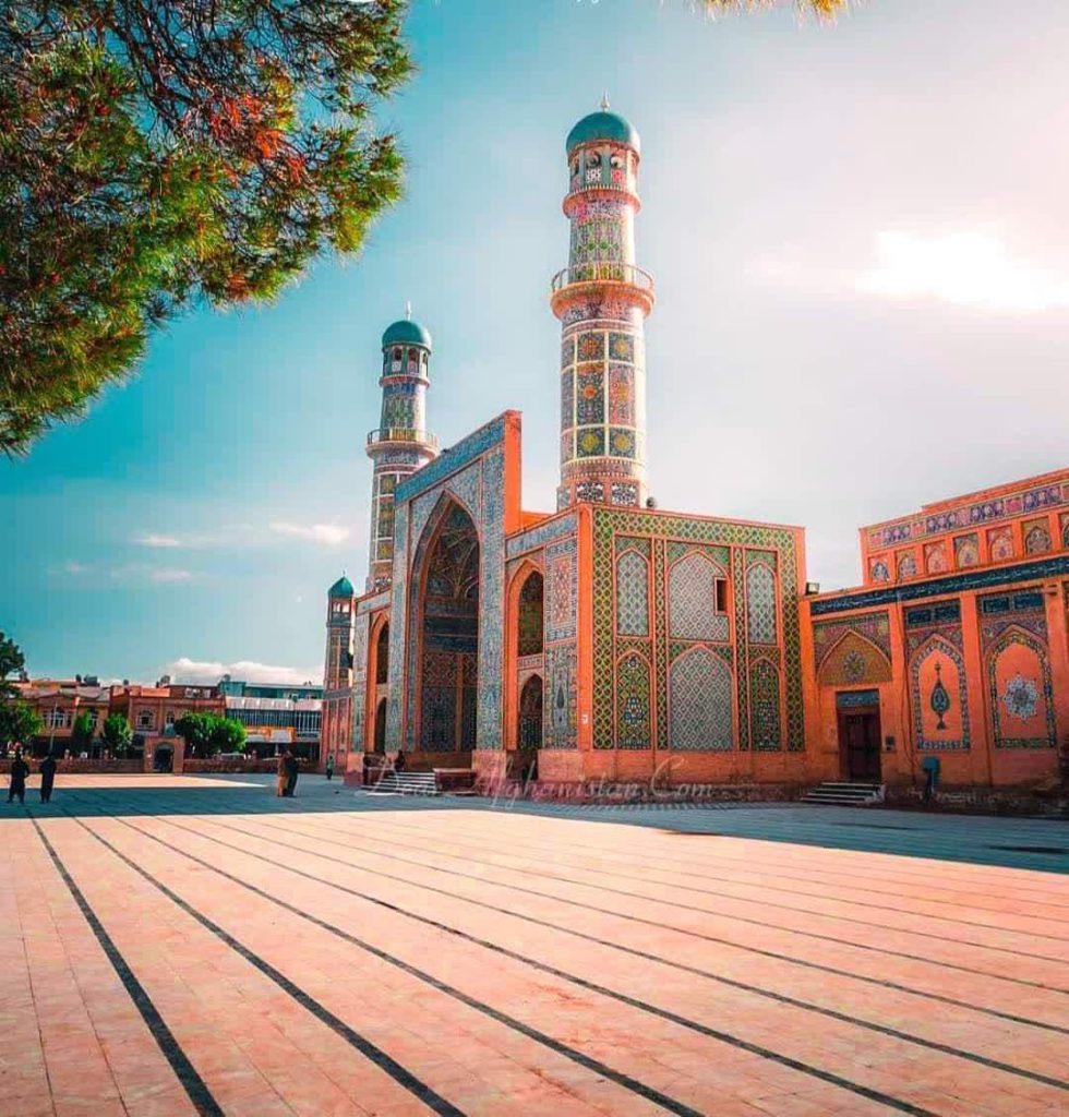 پایان پروژه سنگ‌فرش بام‌ مسجد جامع هرات , افغان تراول afghantravelaf