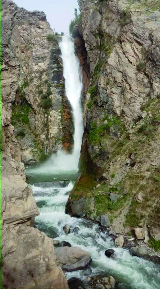 آبشار زیبای اسکتول بدخشان , افغان تراول afghantravelaf